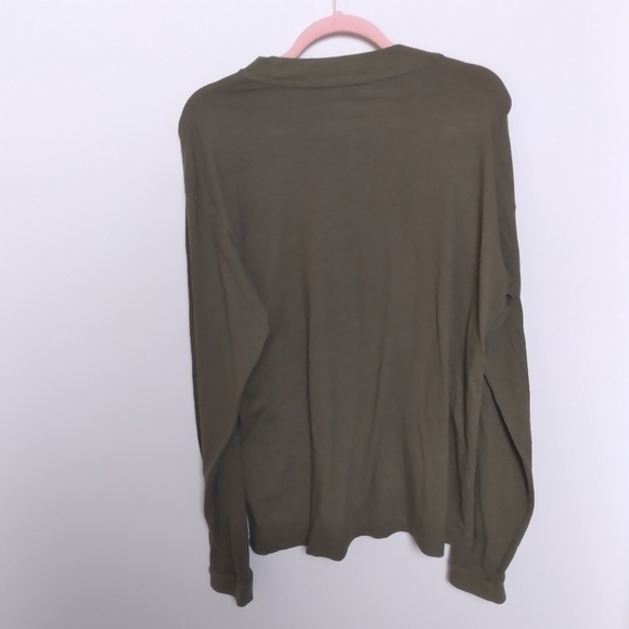 Urban Outfitters Men's Green Crew Neck Long Sleeve Tee Shirt Size Medium - Picture 4 of 9